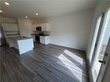 303 Hyde Park - Photo 6