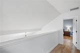 1098 Creatwood Place - Photo 17