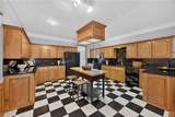 3210 Hall Garden Road - Photo 8