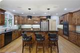 5570 Stoneleigh Drive - Photo 13