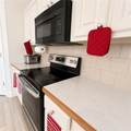 1361 Yorkshire Drive - Photo 7