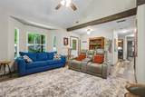 80 Camelot Way - Photo 10