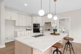 175 Hampstead Manor - Photo 12