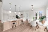 175 Hampstead Manor - Photo 17