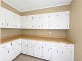 677 Bankshire Drive - Photo 10