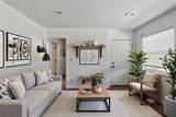 6135 Holiday Boulevard - Photo 2