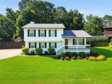 880 The Circle - Photo 1