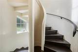 6420 Riverside Drive - Photo 64