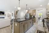 106 Henley Street - Photo 15