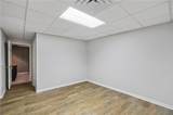 300 Harcourt Place - Photo 31