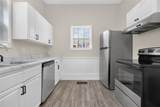 1070 Forest Ave - Photo 8