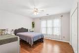 1010 Fairwood Lane - Photo 38