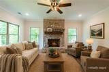 386 Mulberry Circle - Photo 4