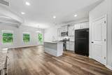 1735 Tricklin Springs - Photo 15