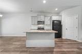 1735 Tricklin Springs - Photo 16