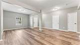 439 Scotland Drive - Photo 13