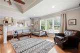 2725 Spring Drive - Photo 4