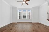 579 Broadview Place - Photo 15