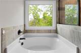 35 Bridgestone Way - Photo 30
