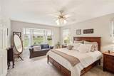208 Meadows Court - Photo 15