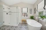 208 Meadows Court - Photo 18
