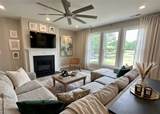 434 Manchester Lane - Photo 2