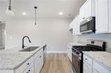 105 Winston Way - Photo 2