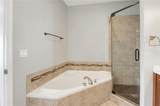 564 Fraser Street - Photo 17