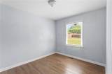 2363 Beverly Lane - Photo 17