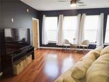 898 Oak Street - Photo 3