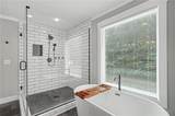 9 Queens Court - Photo 49