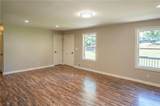 323 Hill Crest Circle - Photo 11