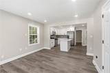 2818 Meadowview Drive - Photo 4