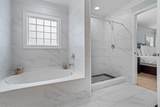 305 Wilshire Pass - Photo 18
