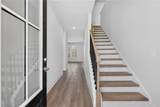 476 Lawson Drive - Photo 3