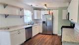 1804 Spring Valley Circle - Photo 4