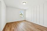 2430 Reserve Manor Court - Photo 33