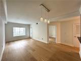 1074 Peachtree Walk - Photo 4
