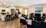 32 Oak Leaf Road - Photo 6