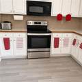 1361 Yorkshire Drive - Photo 6