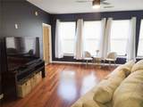 898 Oak Street - Photo 3