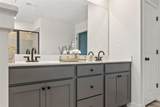 8565 Oak Hollow Way - Photo 18