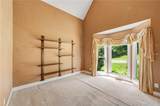 421 Clubview Drive - Photo 6