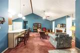 633 Iris Road - Photo 12
