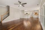 607 Crimsonwood Court - Photo 14