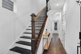 513 Broadview Place - Photo 2