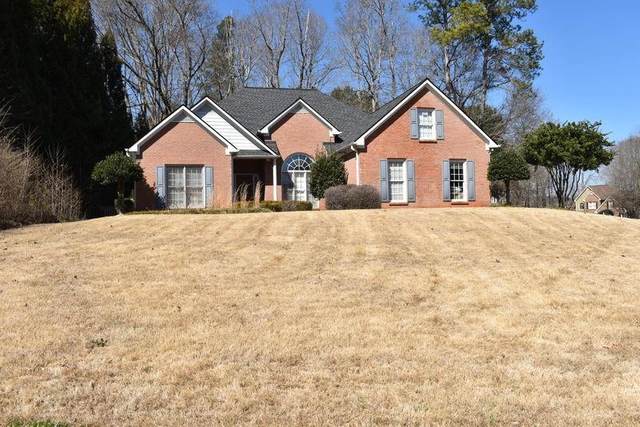 6425 Ivey Manor Drive, Cumming, GA 30040 (MLS #6850575) :: North Atlanta Home Team