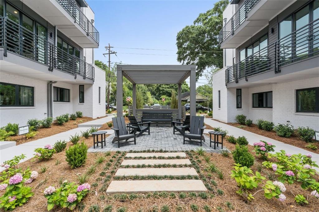 448 Plateau Place - Photo 1