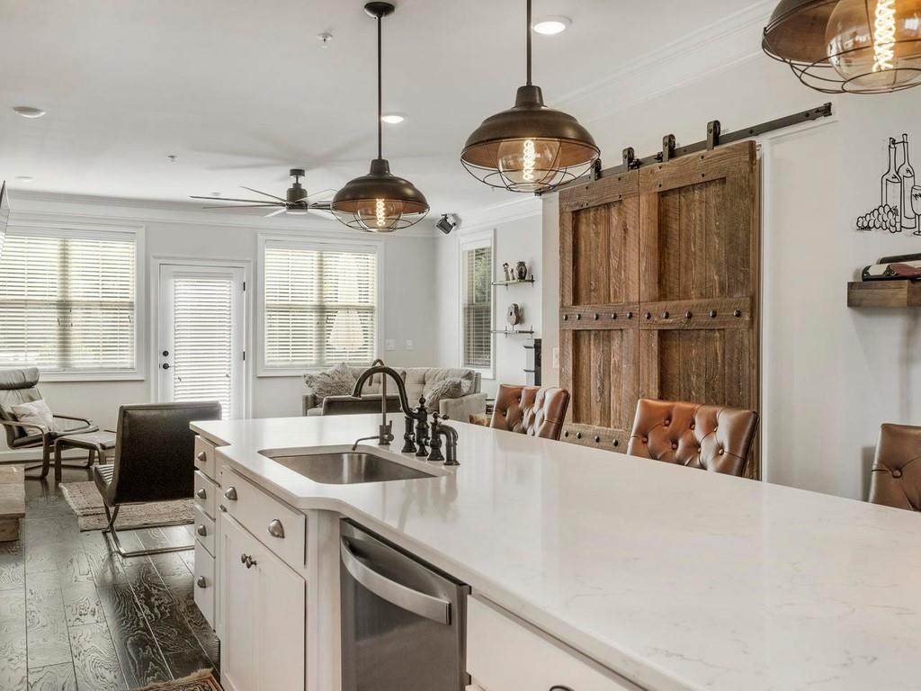 820 Caldwell Circle - Photo 1