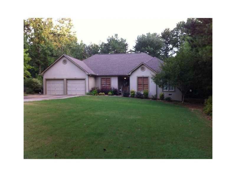 4730 Derby Lane SE, Smyrna, GA 30082 (MLS #5065855) :: The Zac Team @ RE/MAX Metro Atlanta